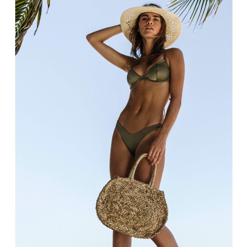 🔥🔥BILLABONG - STRAW TOTE BAG🔥🔥 - Picture 2 of 8